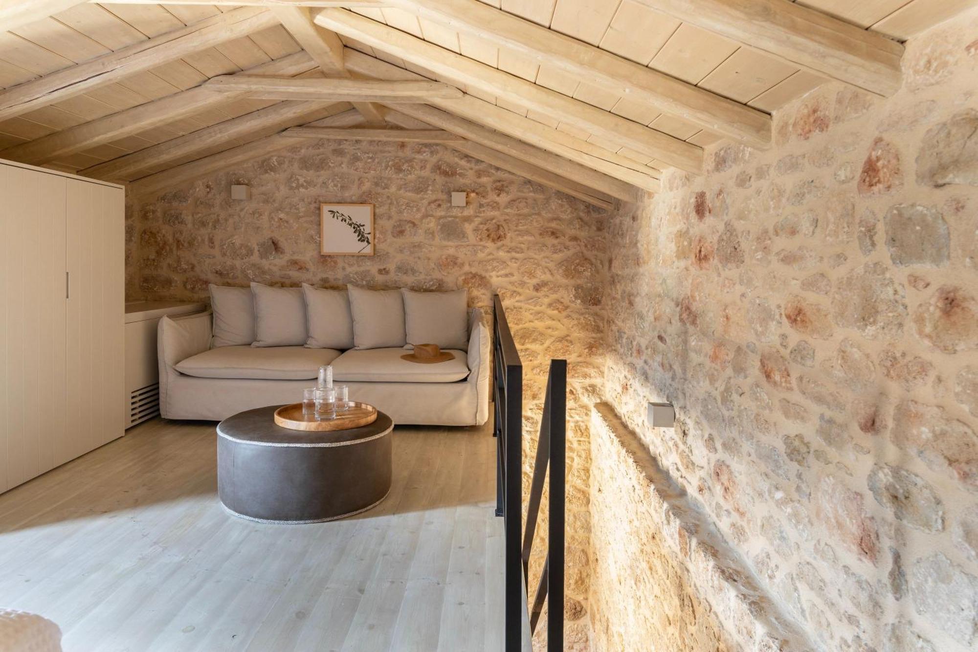 Korona Boutique Hotel Οίτυλο Εξωτερικό φωτογραφία